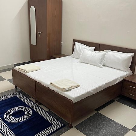 Shrinath Residency Ξενοδοχείο Greater Noida Εξωτερικό φωτογραφία