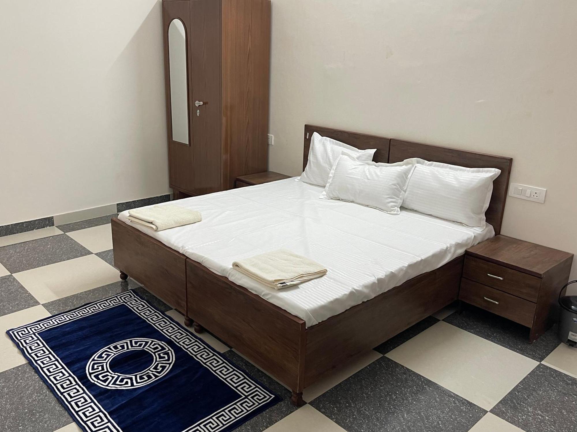 Shrinath Residency Ξενοδοχείο Greater Noida Εξωτερικό φωτογραφία